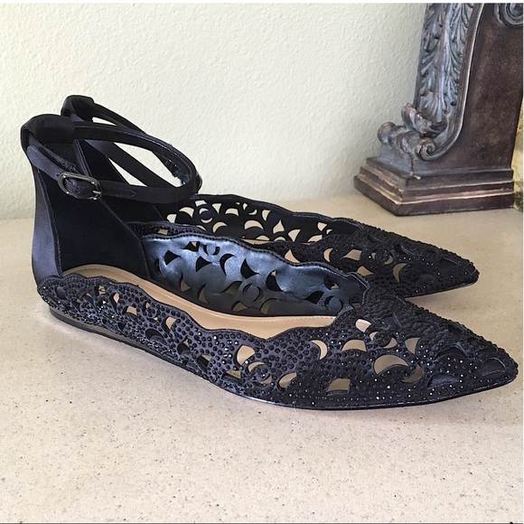 Vince Camuto Shoes - VINCE CAMUTO POINTED TOE FLATS
